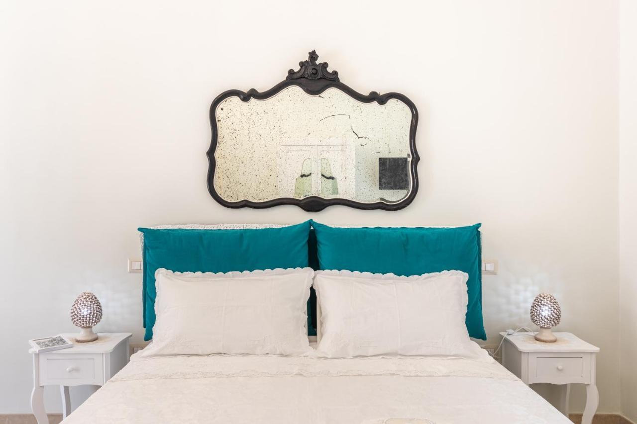 Liberty Suite Regina Elena อาโวลา ภายนอก รูปภาพ