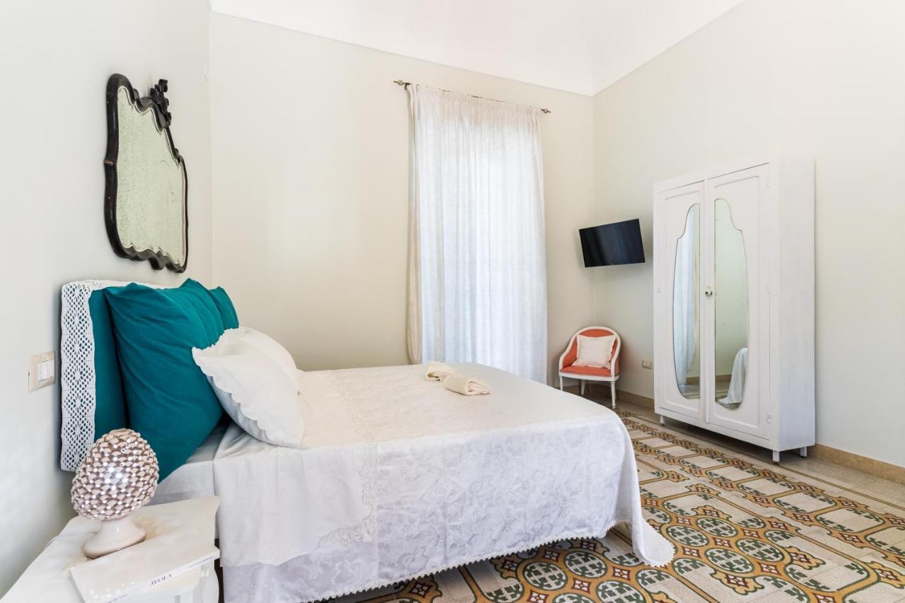 Liberty Suite Regina Elena อาโวลา ภายนอก รูปภาพ
